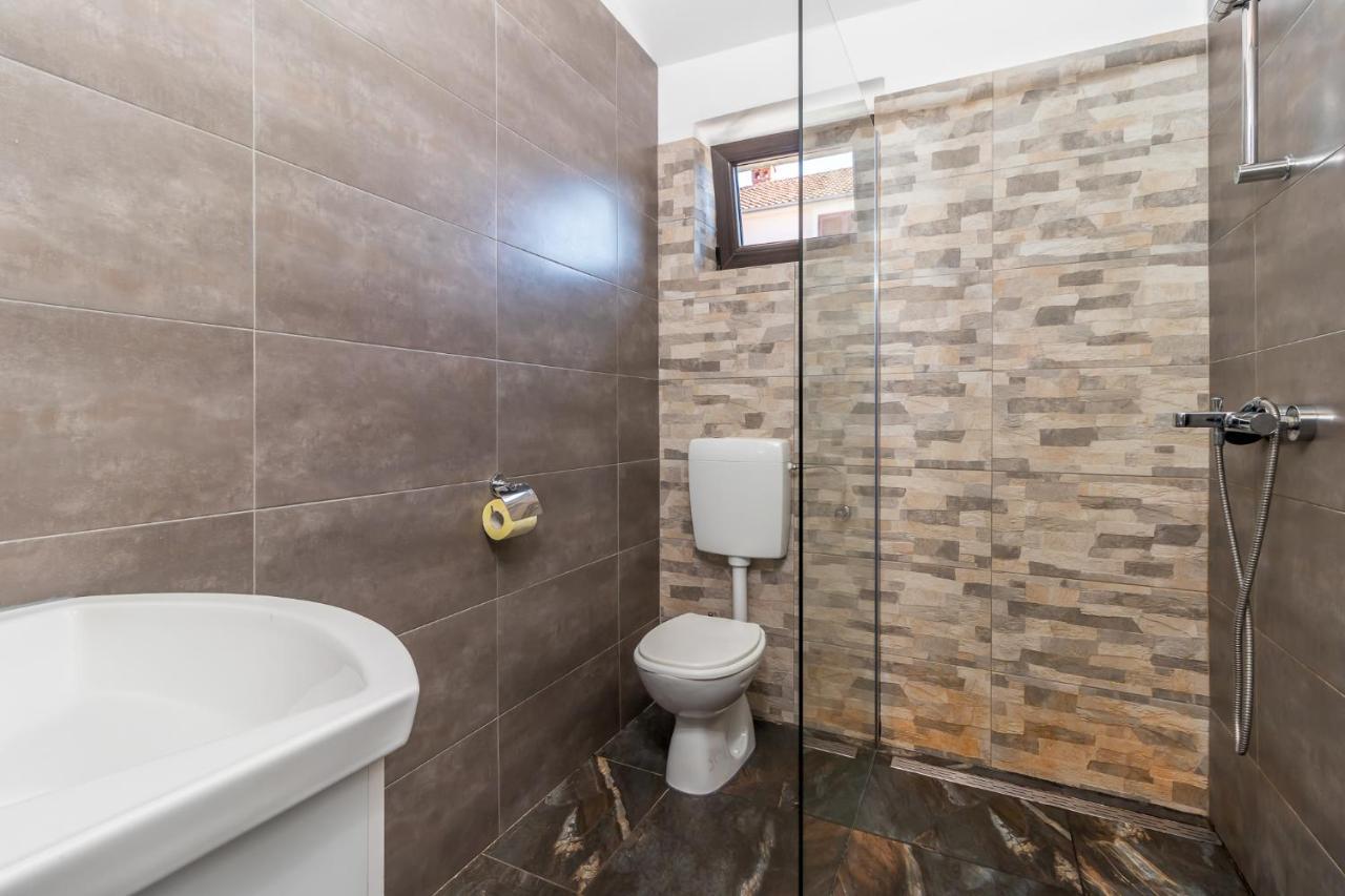 Maestral Apartments Malinska Kültér fotó