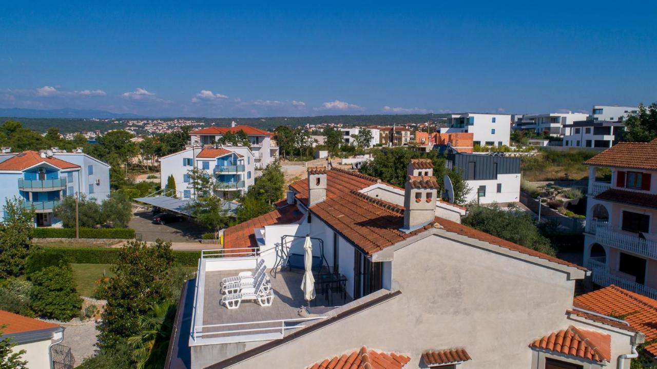 Maestral Apartments Malinska Kültér fotó