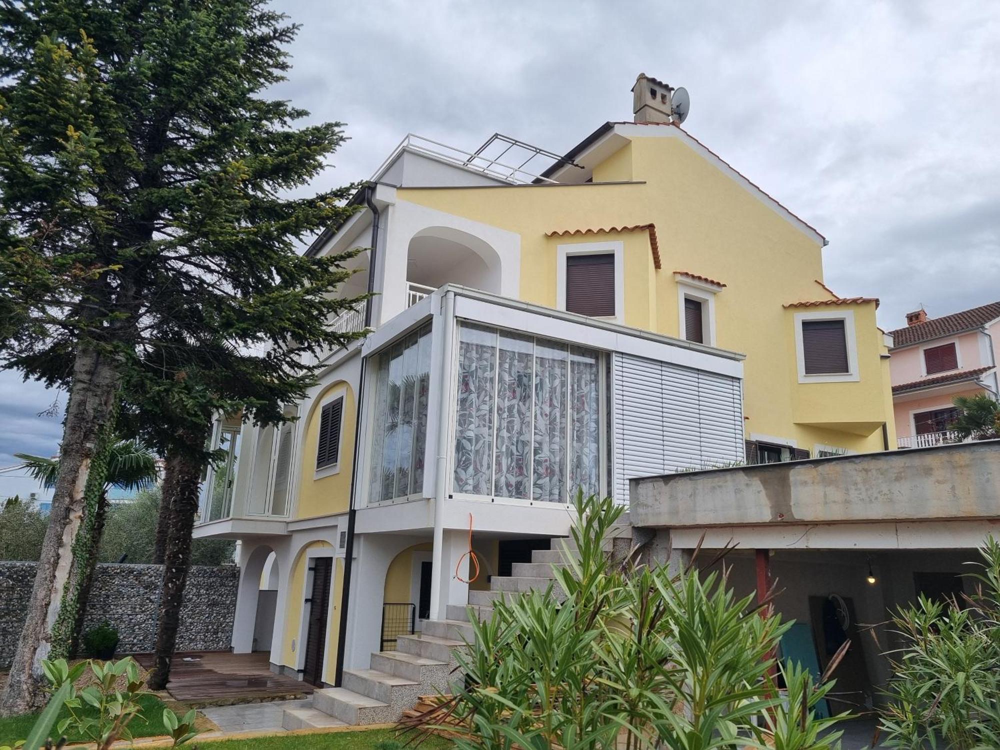 Maestral Apartments Malinska Kültér fotó