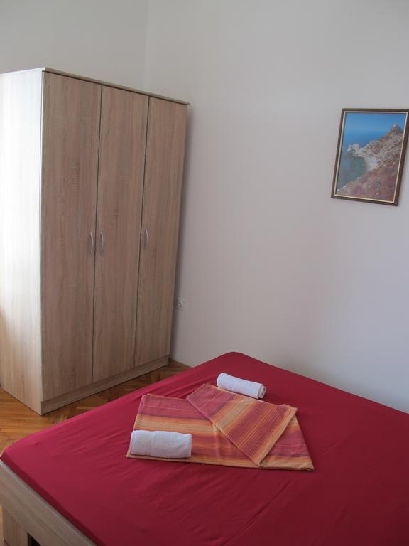 Maestral Apartments Malinska Szoba fotó